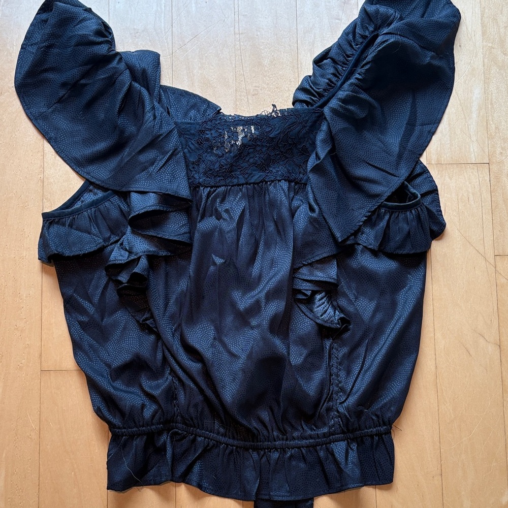 Elegant Blue Ruffled Women's Top